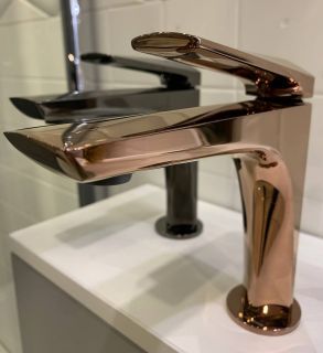 Зображення Змішувач для умивальника Newform Delta-Zero PVD Copper Bronze 