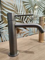 Изображение Змішувач для умивальника  Treemme UP+  IT 6B11CZ UPZZ Brushed Black Crome 